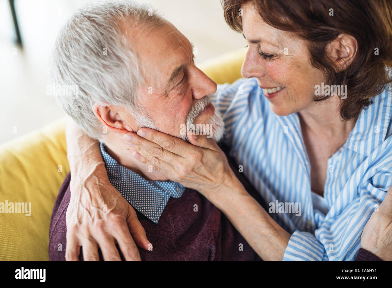 Male female affectionate hi-res stock photography and images - Alamy