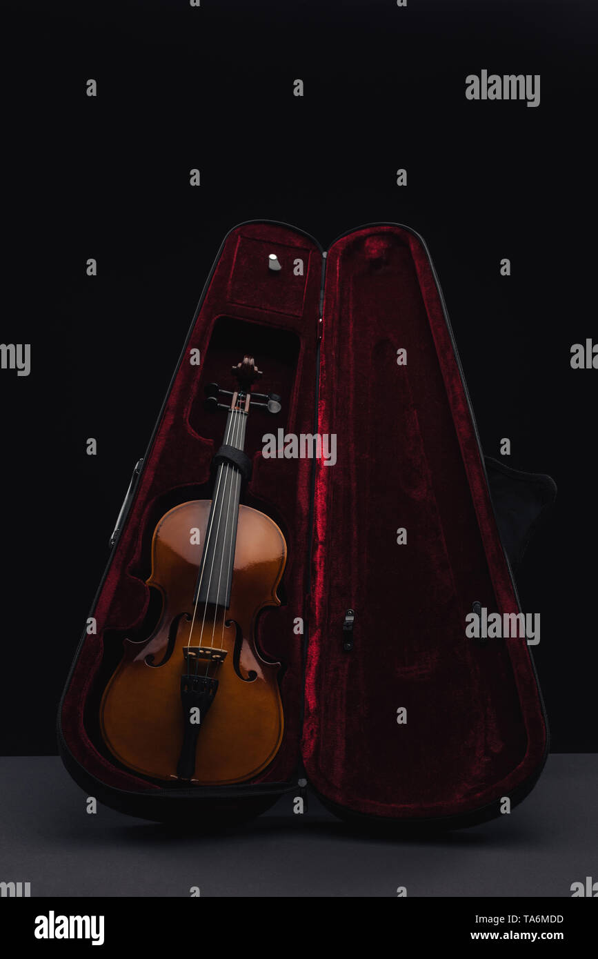 Opened Instruments Opened instrument case hi-res stock photography and images - Alamy