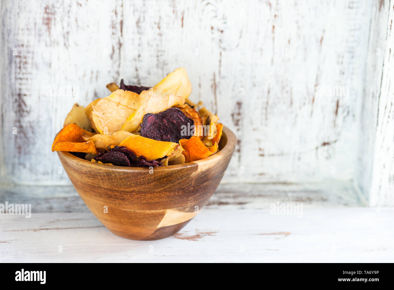 Bowl of Healthy Snack from Vegetable Chips, Crisps Stock Photo Alamy