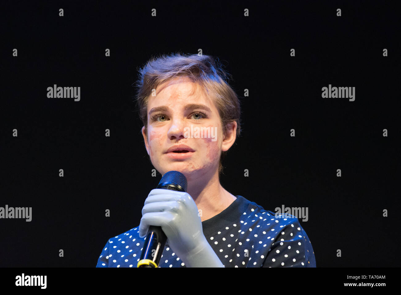 Vio bebe hi-res stock photography and images - Alamy