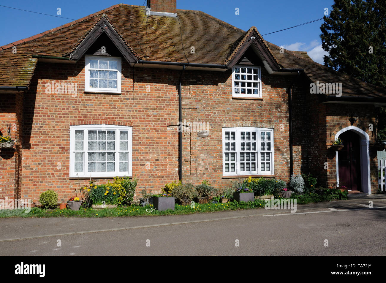 Aldenham hertfordshire hires stock photography and images Alamy