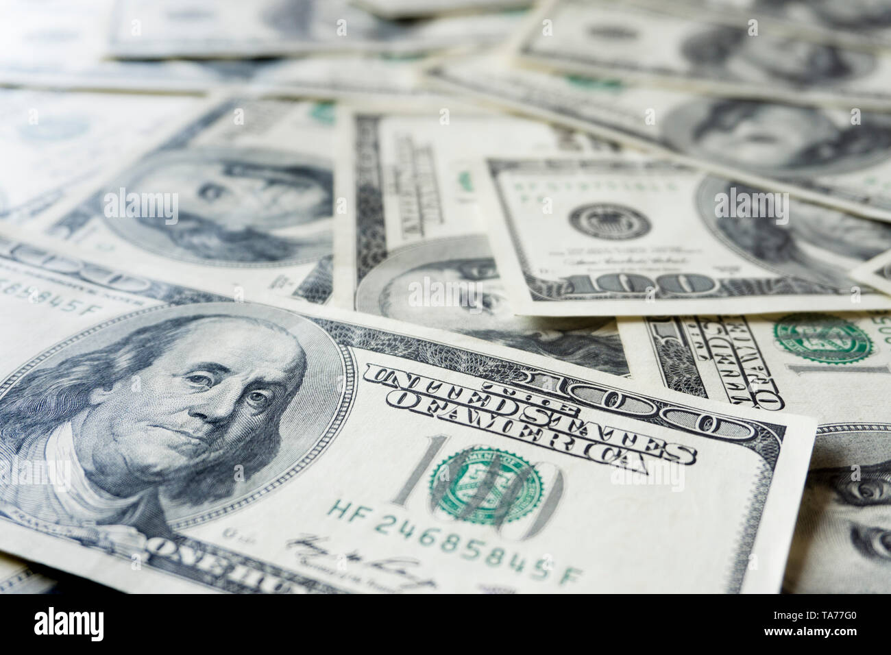 100 dollar bills pattern hi-res stock photography and images - Alamy