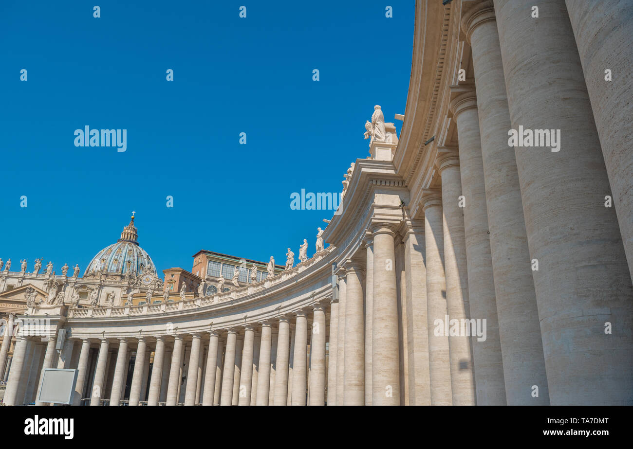 Columns and the Basilica of St. Peter's Square, Vatican Stock Photo - Alamy