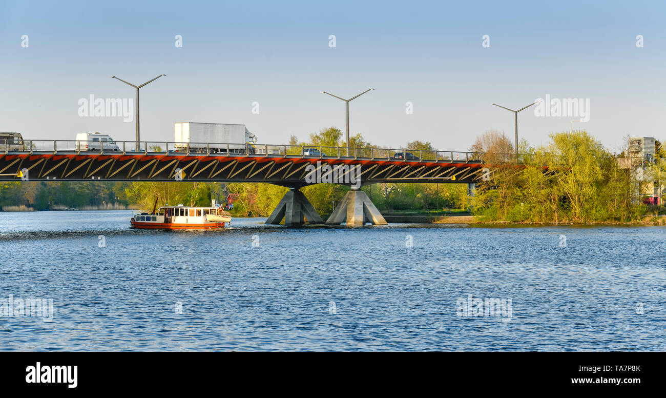 Water town bridge, hazel nest, Spandau, Berlin, Germany, Wasserstadtbrücke, Haselhorst, Deutschland Stock Photo