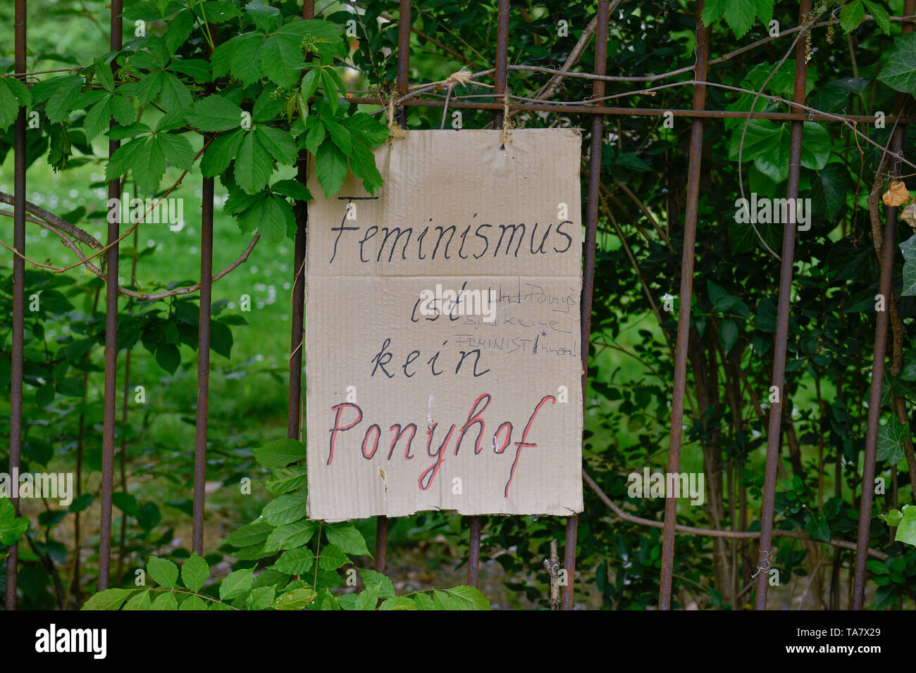 Sign, feminism, Fraenkelufer, cross mountain, Berlin, Germany, Schild, Feminismus, Kreuzberg, Deutschland Stock Photo
