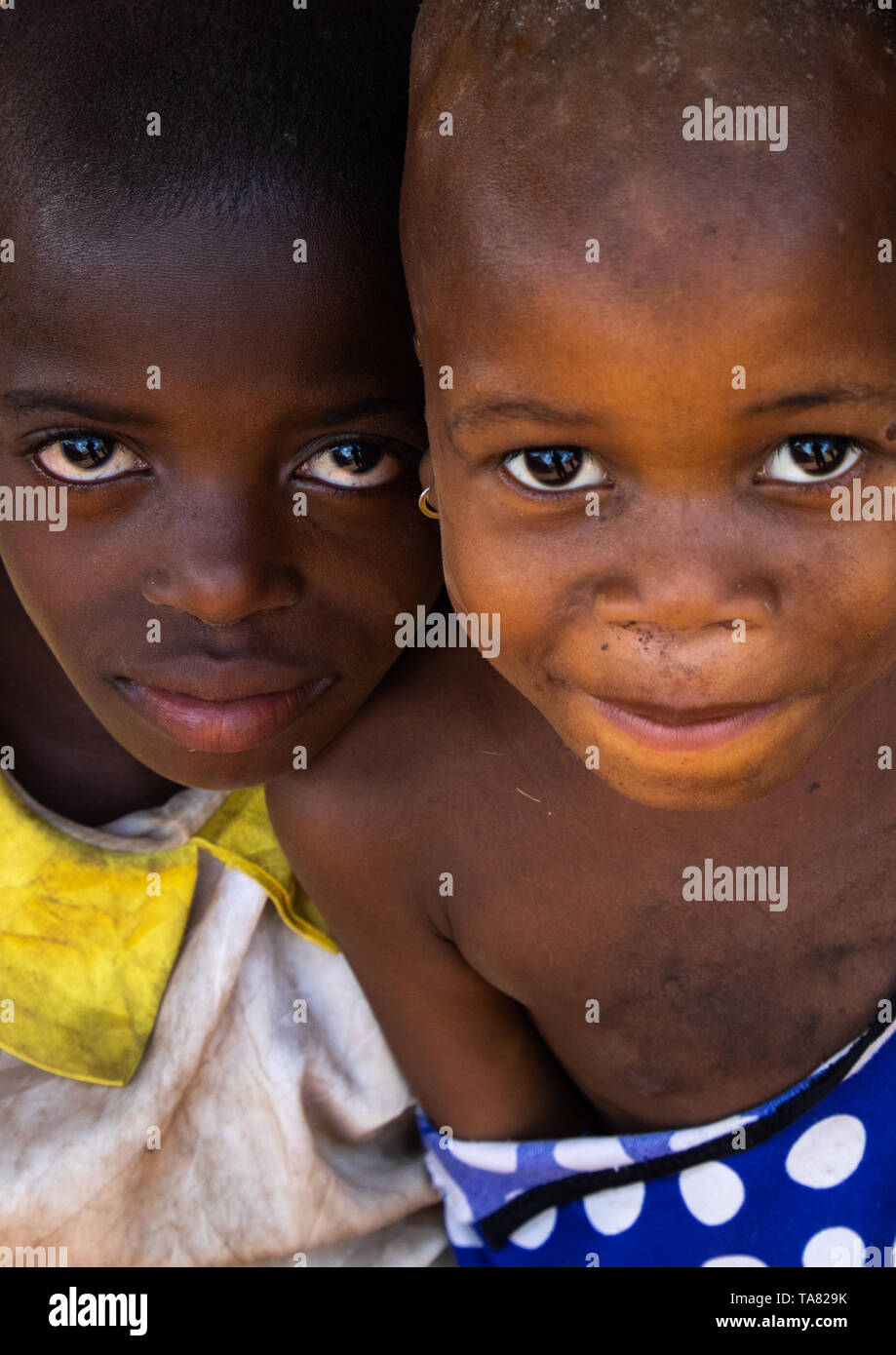 Portrait of two african children, Bafing, Godoufouma, Ivory Coast Stock Photo