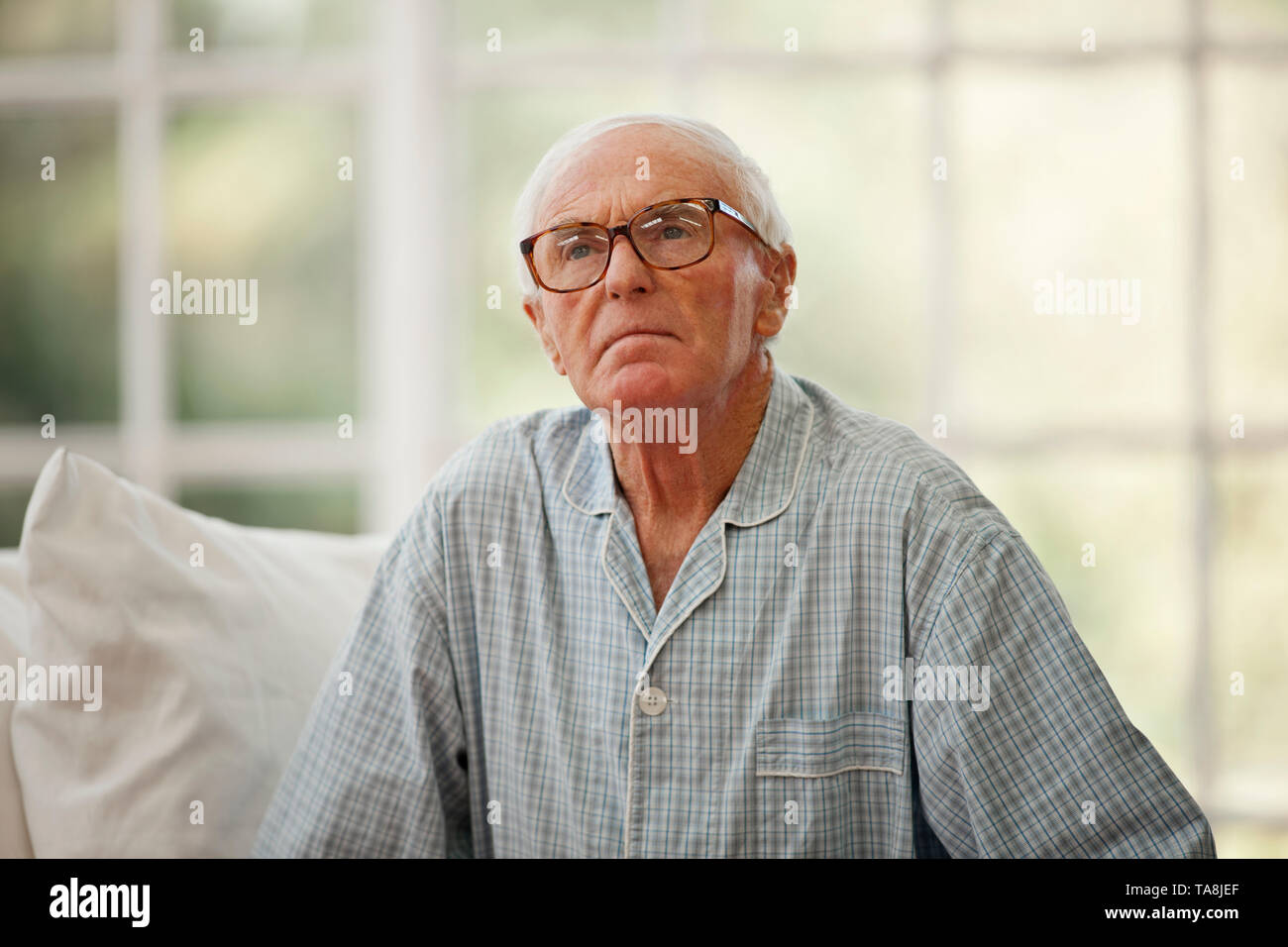 Elderly Caucasian Man Wearing Glasses High Resolution Stock Photography and  Images - Alamy