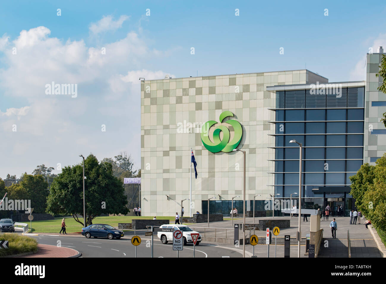 the-head-office-at-the-sydney-suburb-of-bella-vista-for-national-retail