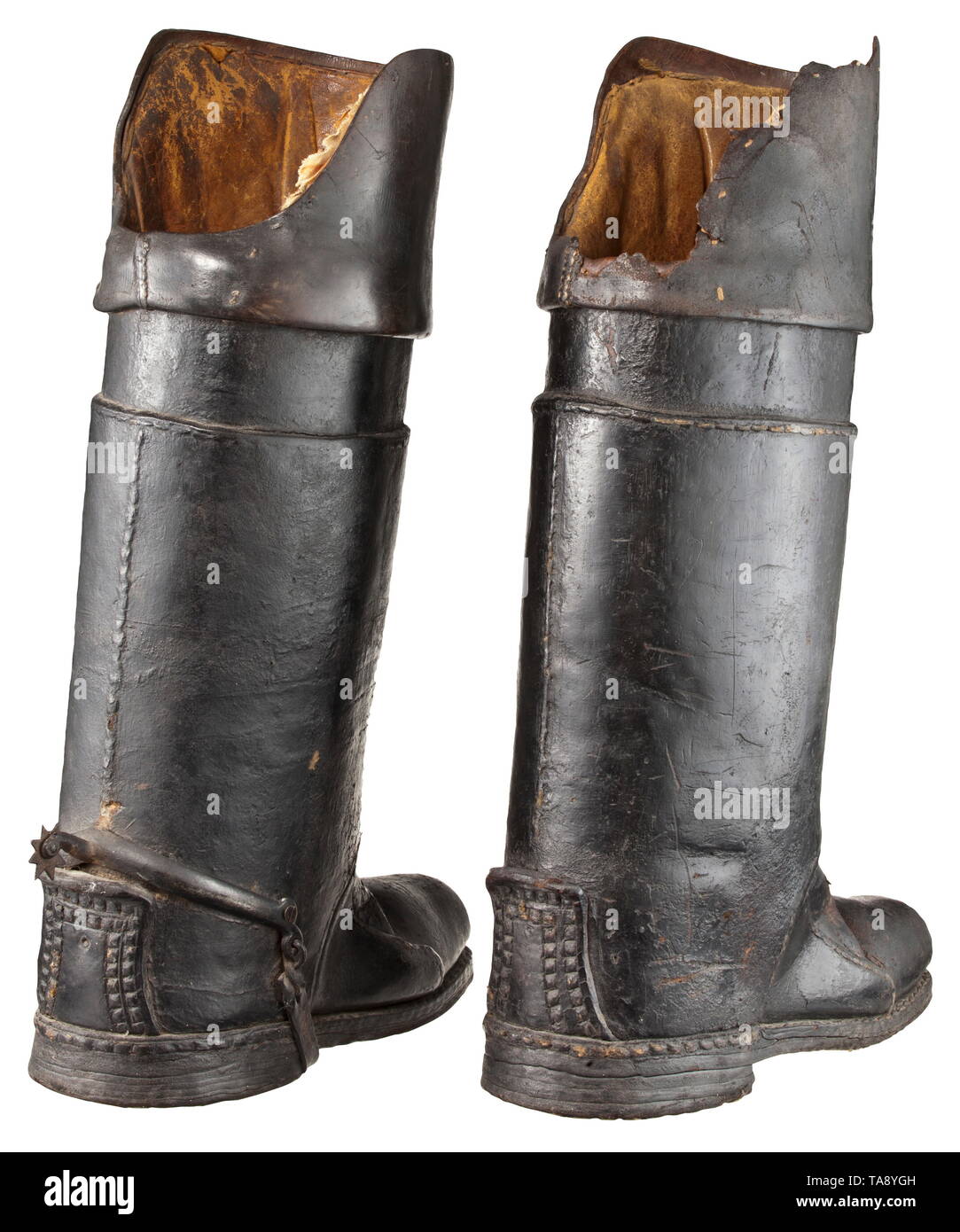 Heavy leather boots deals
