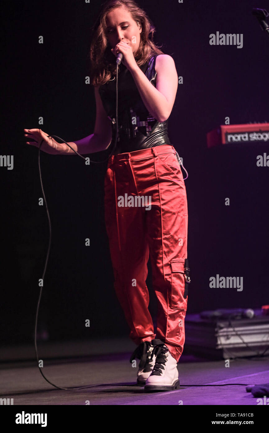 Alice Merton presented her first debut album 
