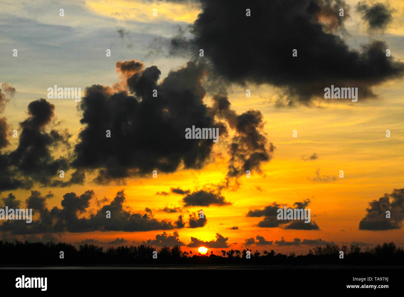 Dramatic Sunset Sky with Clouds Stock Photo - Alamy