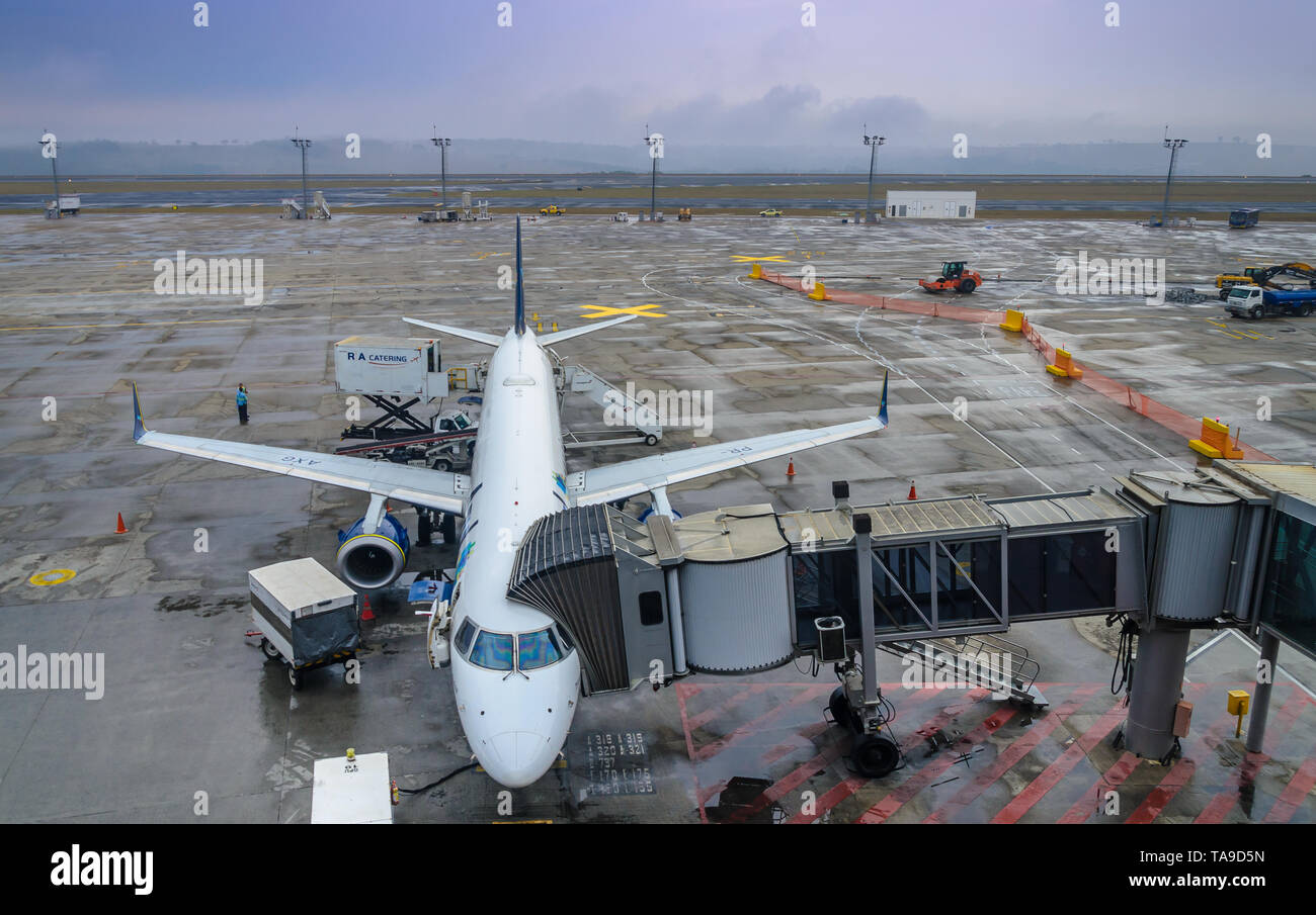 BELO HORIZONTE , BRAZIL ; 15 SEPTEMBER 2018 ; Plane boarding tunnel in the Confins International Airport in Belo Horizonte , Brazil Stock Photo