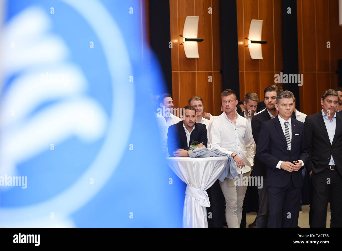 Page 4 Oliver Fink High Resolution Stock Photography And Images Alamy