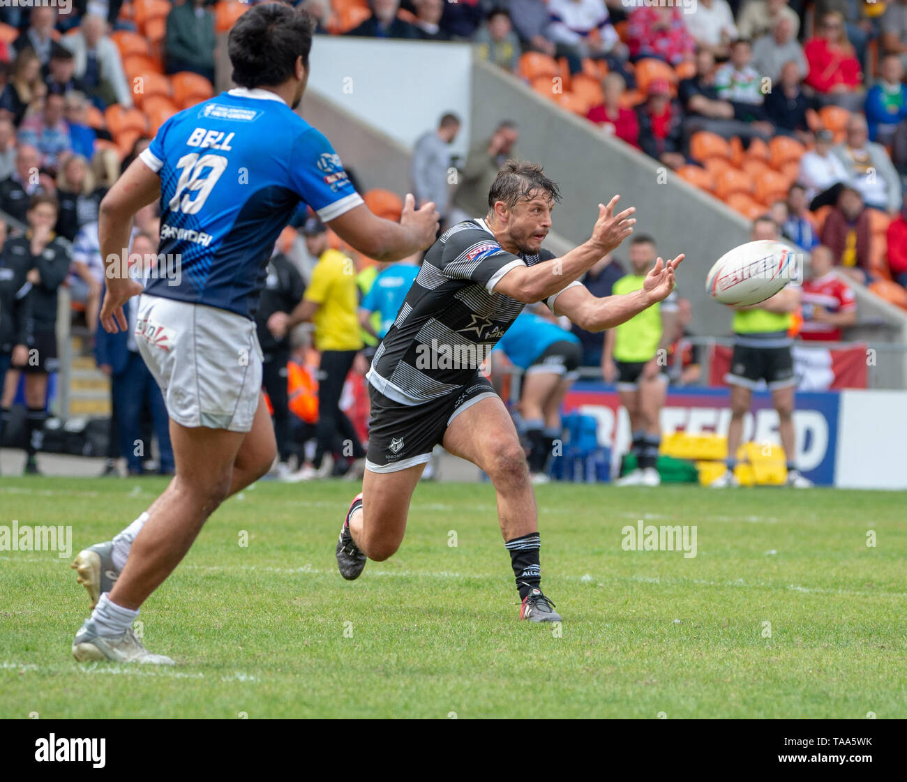 Summer Bash Hi Res Stock Photography And Images Alamy
