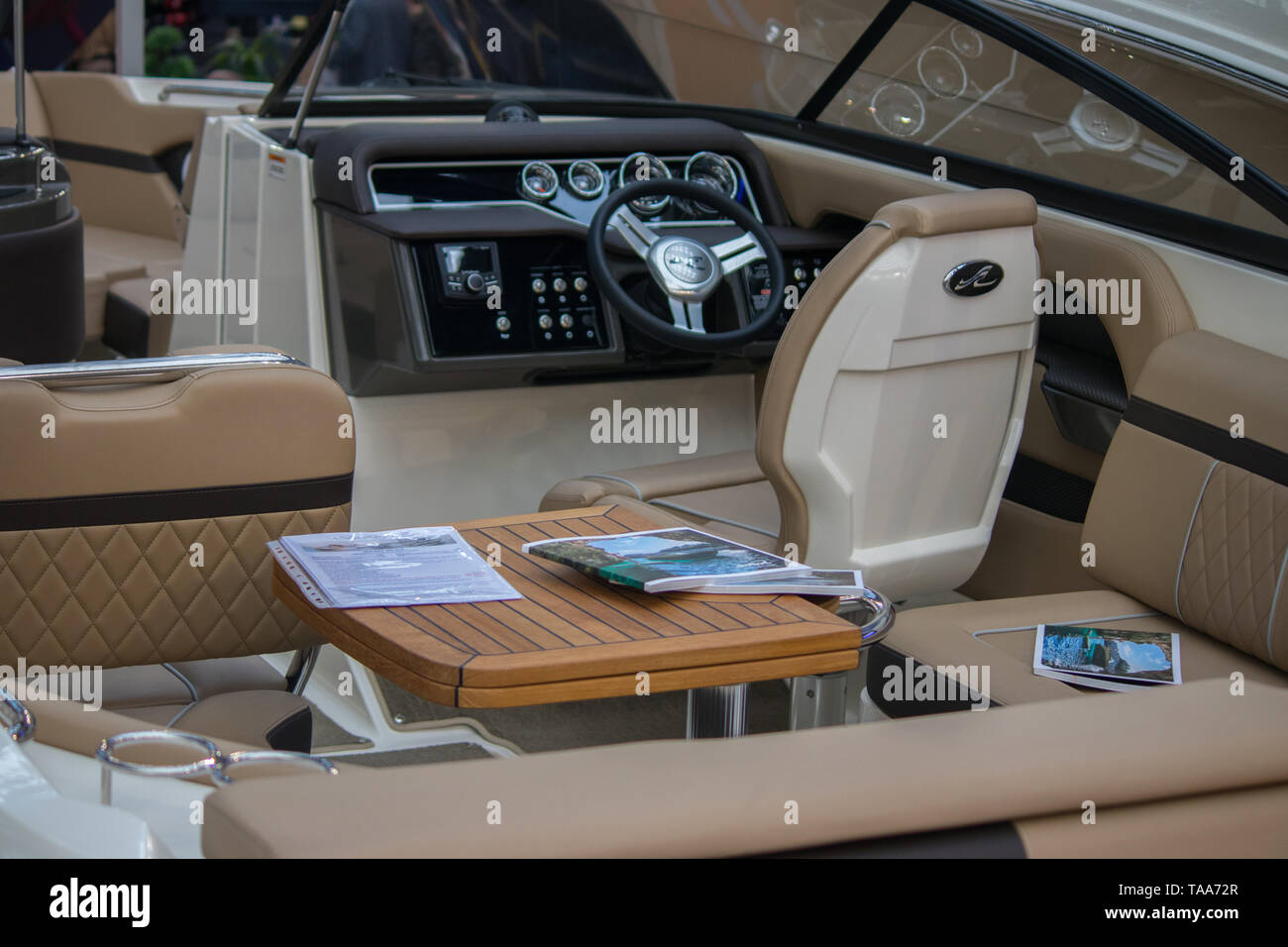 Cockpit of luxury speed boat Stock Photo Alamy
