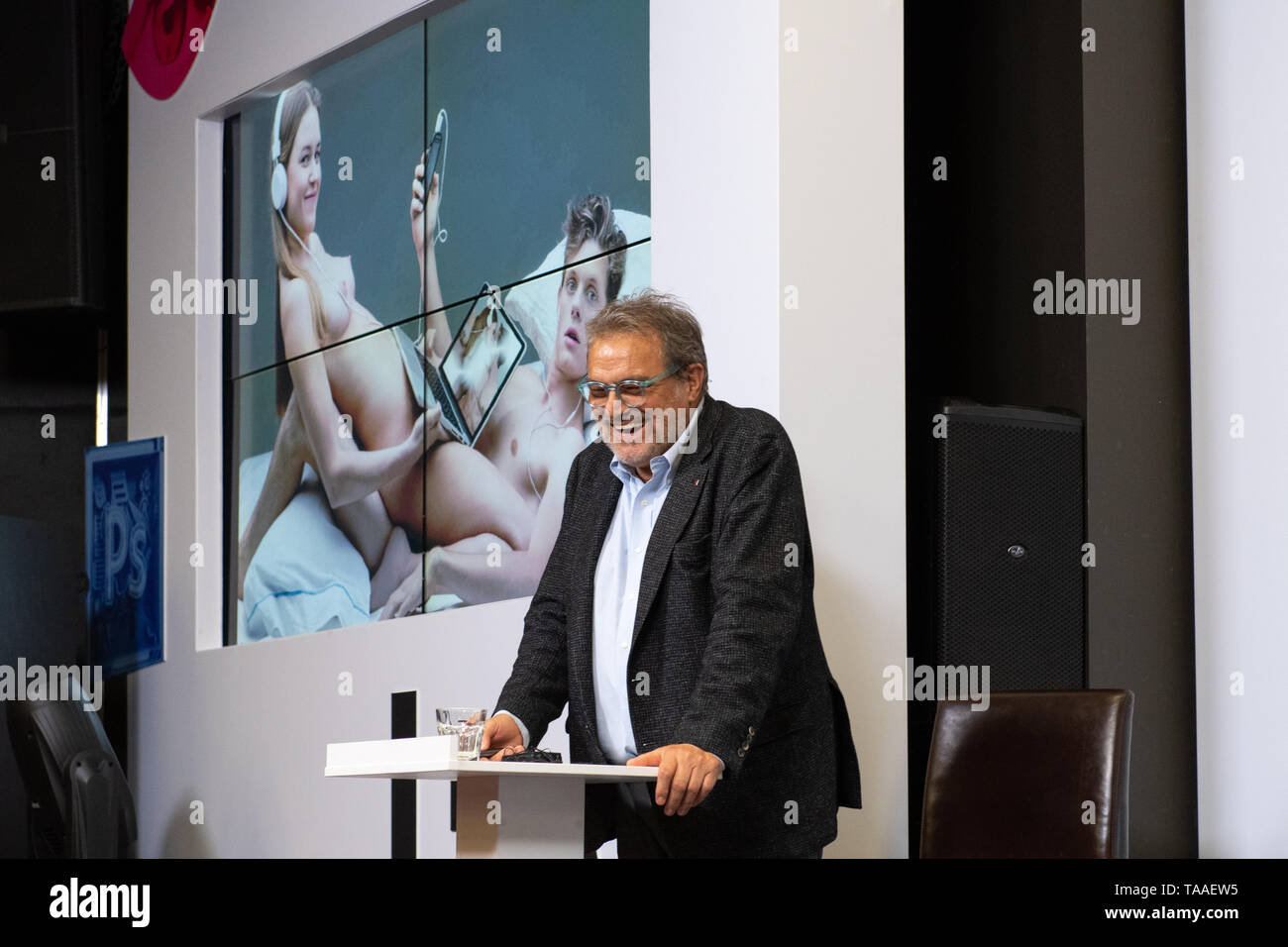 MOSCOW, RUSSIA - APRIL 24, 2018: Master class of Oliviero Toscani, an Italian photographer, best-known worldwide for designing controversial advertisi Stock Photo
