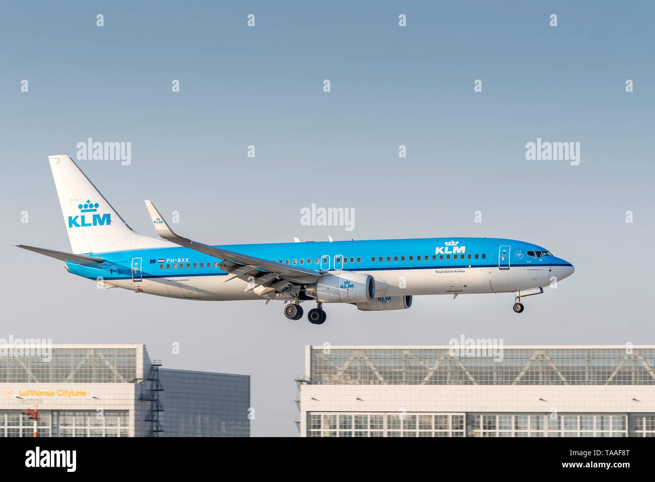Munich, Germany - 17. October 2018 : KLM Boeing 737-8K2 with the aircraft registration BH-BXK in the approach to the southern runway of the Munich air Stock Photo