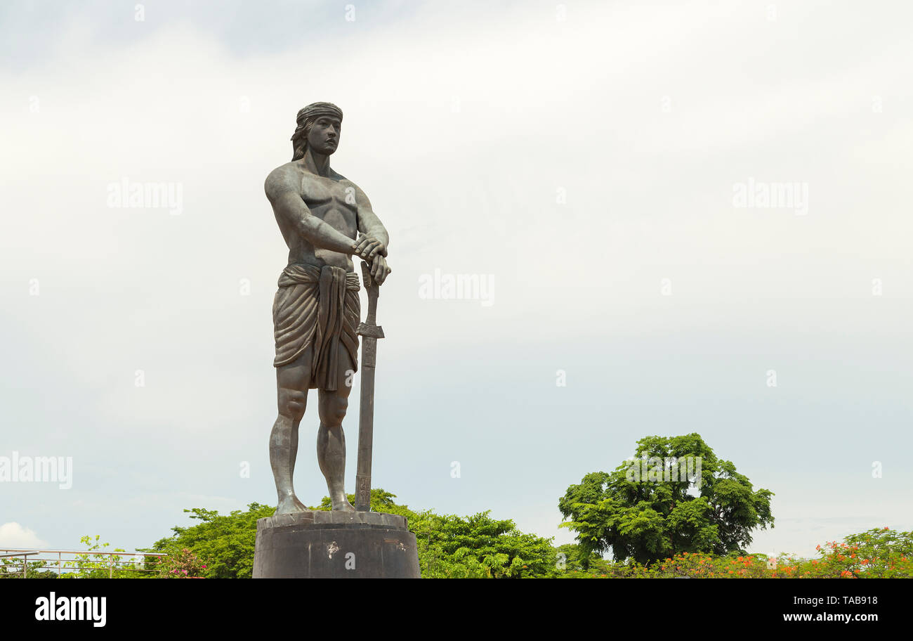 Lapu-Lapu memorail monument in Rizal Park, Luneta, Manila Stock Photo