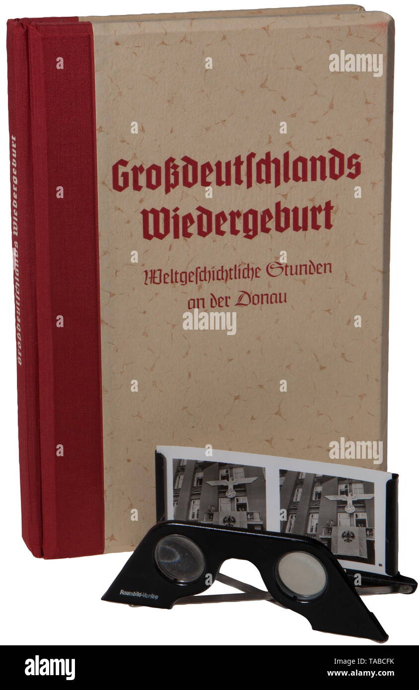 A 'Großdeutschlands Wiedergeburt' 3-D album Complete with viewer. Approximately 30 x 20 cm. USA-lot, see page 4. historic, historical, 20th century, Additional-Rights-Clearance-Info-Not-Available Stock Photo