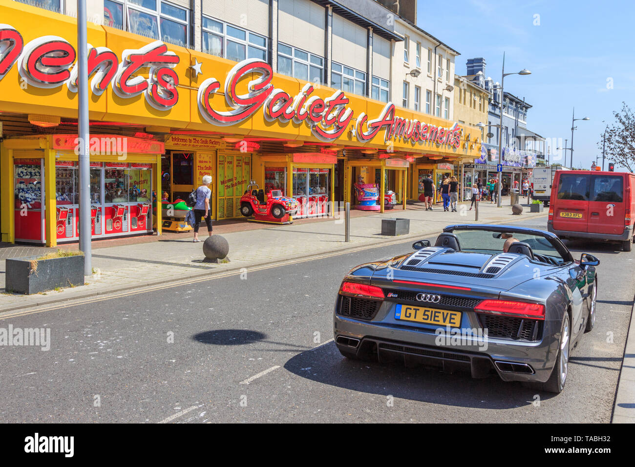 seaside town centre shops of clactononsea, essex, england, uk, gb