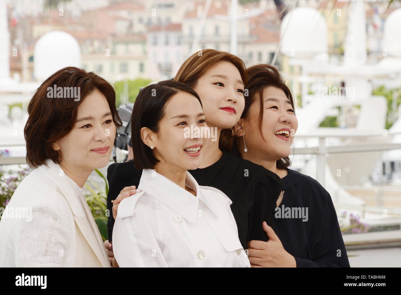 May 22, 2019 - Cannes, France - CANNES, FRANCE - MAY 22: Chang Hyae-Jin, Cho Yeo-Jeong, Park So-Dam and Lee Jung-Eun attend the photocall for ''Parasite'' during the 72nd annual Cannes Film Festival on May 22, 2019 in Cannes, France. (Credit Image: © Frederick InjimbertZUMA Wire) Stock Photo