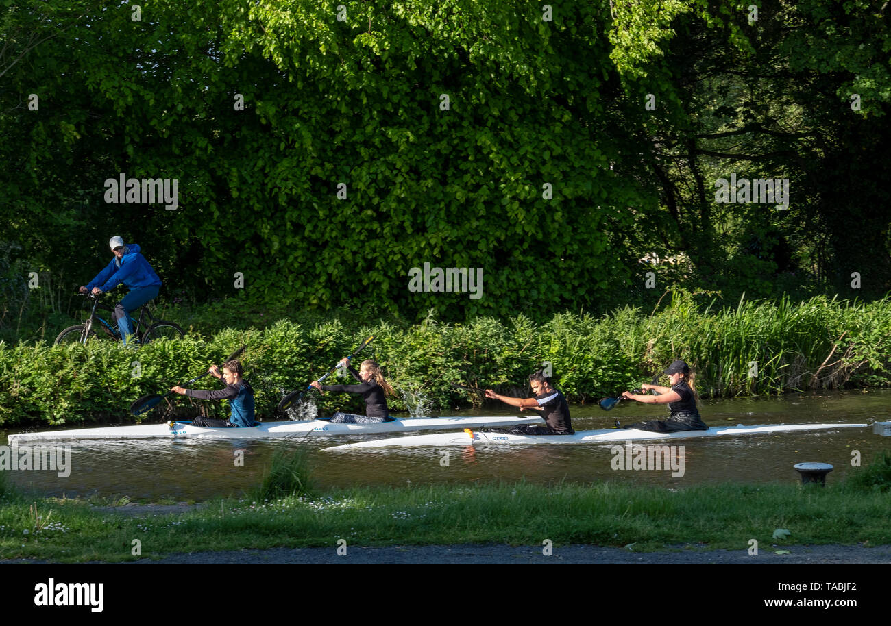 Forth clyde canal canoe hires stock photography and images Alamy