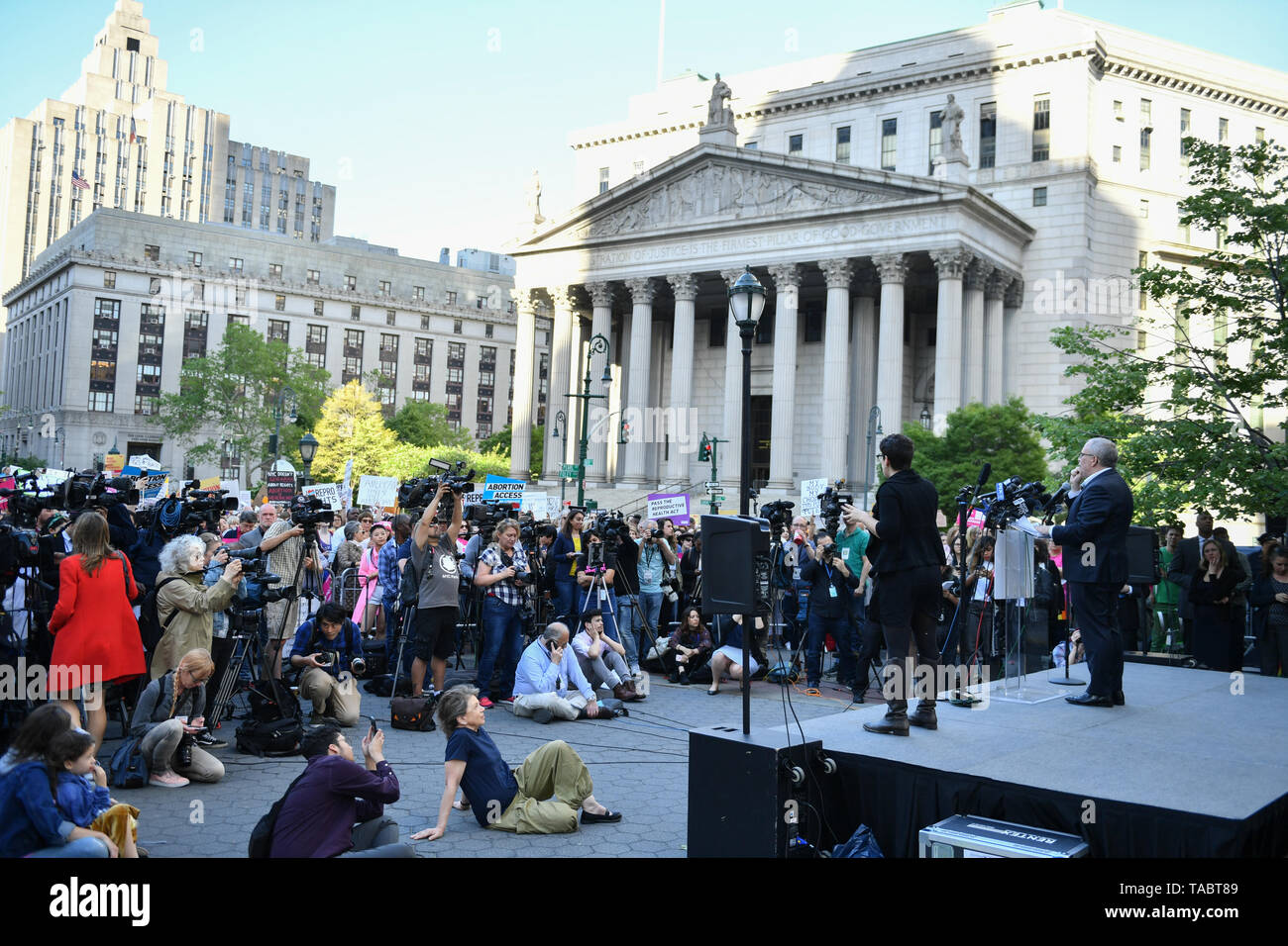 Planned Parenthood holds a Rally to Stop The Bans at Foley Square on May 21, 2019 in New York. Stock Photo