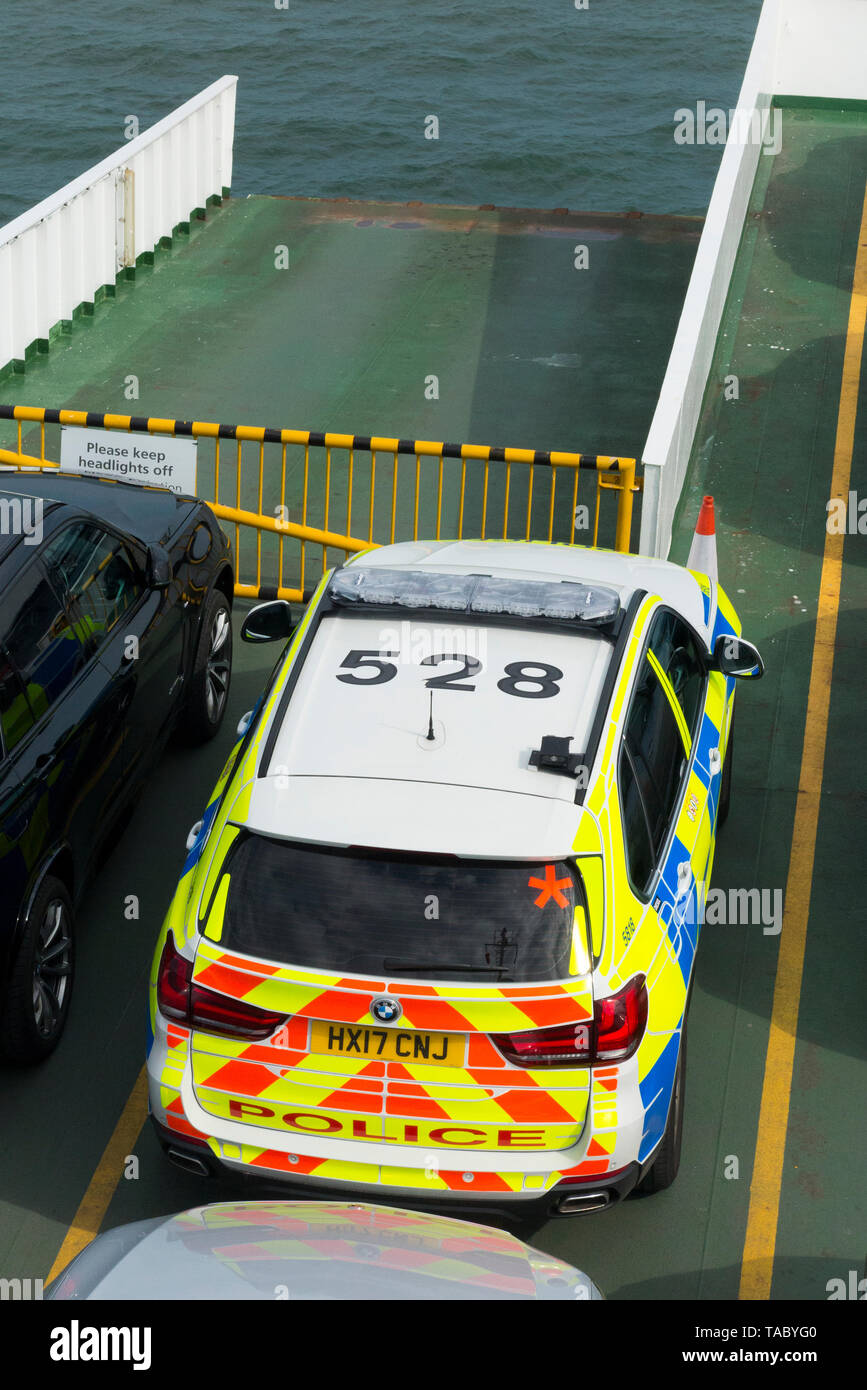 Police Cars Uk Rows Hi res Stock Photography And Images Alamy police-cars-uk-rows-hi-res-stock-photography-and-images-alamy