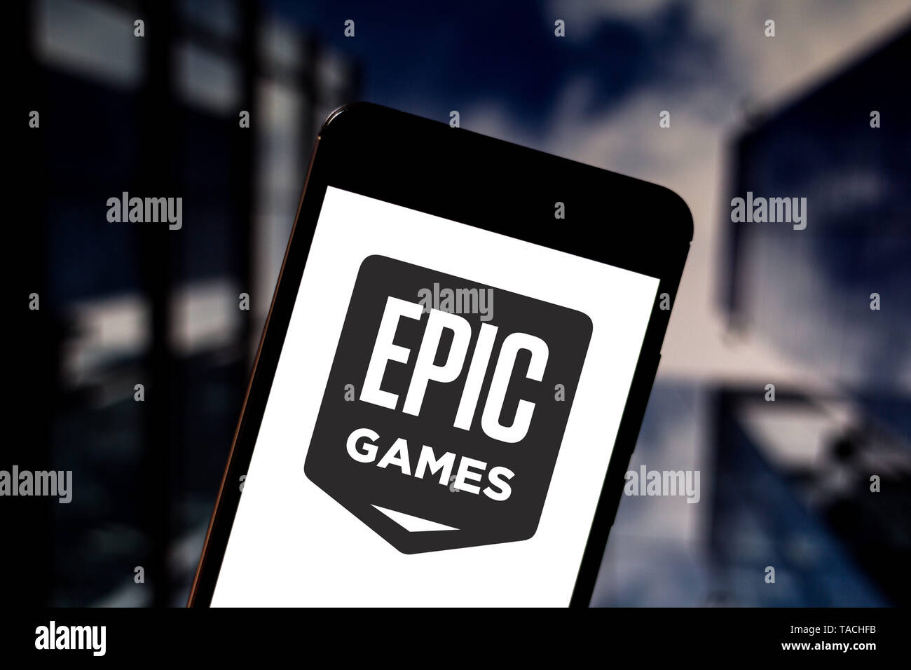 Epic games phone hi-res stock photography and images - Alamy