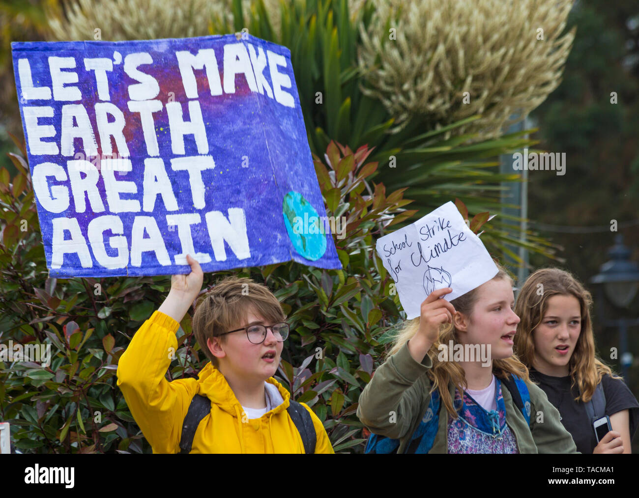 Bournemouth, Dorset, UK. 24th May 2019. Youth Strike 4 Climate gather in Bournemouth Square with their messages about climate change, before marching to the Town Hall.  Let's make Earth great again, school strike for climate signs.  Credit: Carolyn Jenkins/Alamy Live News Stock Photo