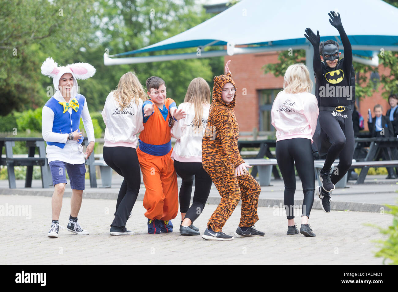 Bewdley, Worcestershire, UK. 24th May, 2019. All over England and Wales as well as other parts of the UK, hundreds of thousands of school sixth form students are leaving their respective school before taking their A Level exams. It has become increasingly traditional for them to dress up in fancy clothes on their final day. This year there are 745,585 exam entries at A Level, a 2% decrease from 2018.  A Level results day is Thursday 15th August. [Data source: gov.uk]. Credit: Peter Lopeman/Alamy Live News Stock Photo