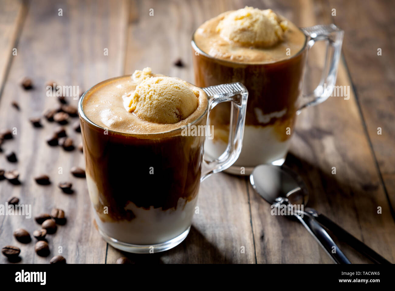 Italian ice cream gelato vanilla hires stock photography and images