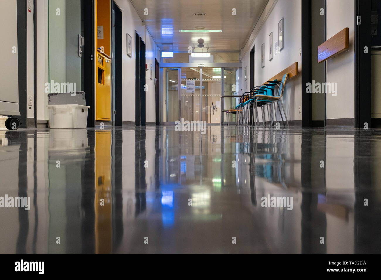 Nurse hopital patient hi-res stock photography and images - Alamy