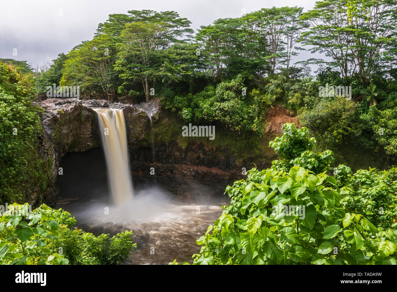 USA, Hawaii, Big Island, Hilo, Rainbow Falls Stock Photo