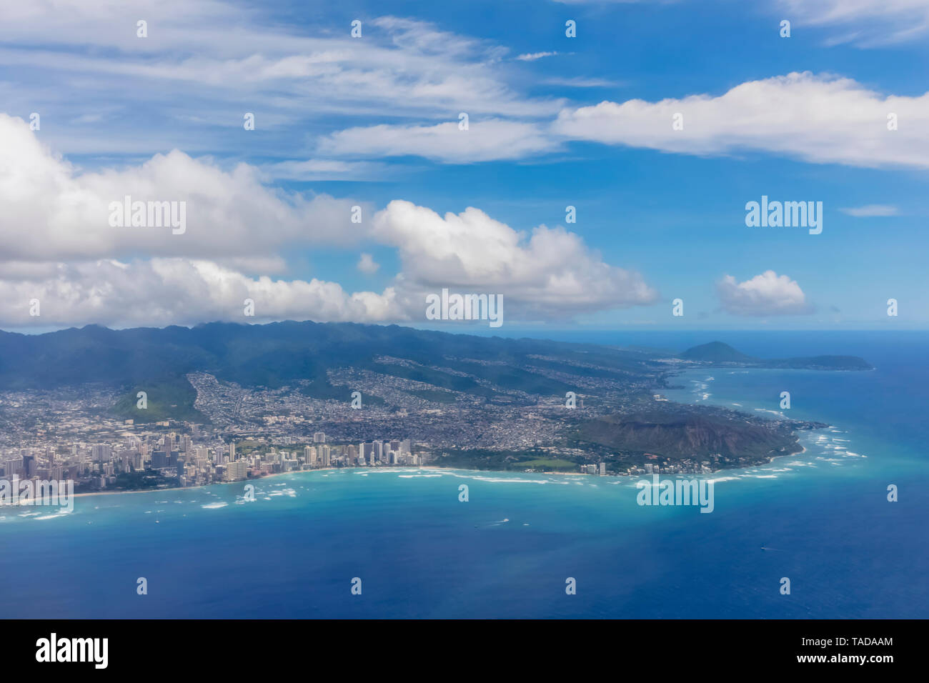 Hawaii oahu honolulu waikiki beach hires stock photography and images