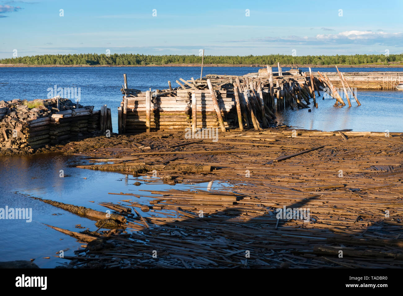 Old ruined jetty. Village of Rabocheostrovsk. White Sea, Kemsky District, Republic of Karelia, Russia Stock Photo
