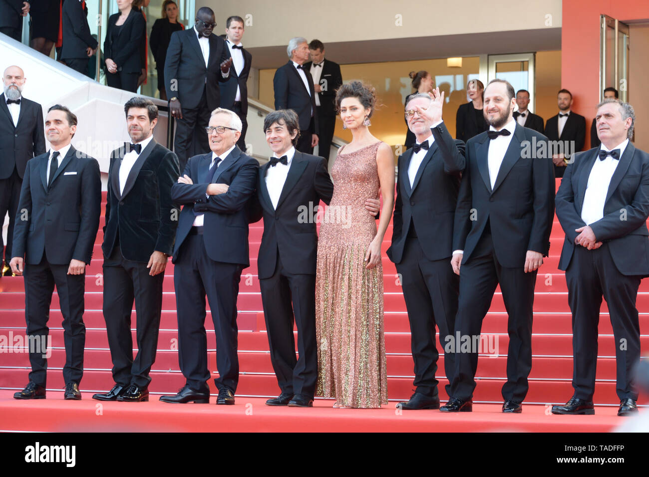 May 23, 2019 - Cannes, France - CANNES, FRANCE - MAY 23: Luigi Lo Cascio, Maria Fernanda Canido, Pierfrancesco Favino, Fausto Russo Alesi, Marco Bellocchio and the cast and crew attend the screening of ''The Traitor'' during the 72nd annual Cannes Film Festival on May 23, 2019 in Cannes, France. (Credit Image: © Frederick InjimbertZUMA Wire) Stock Photo