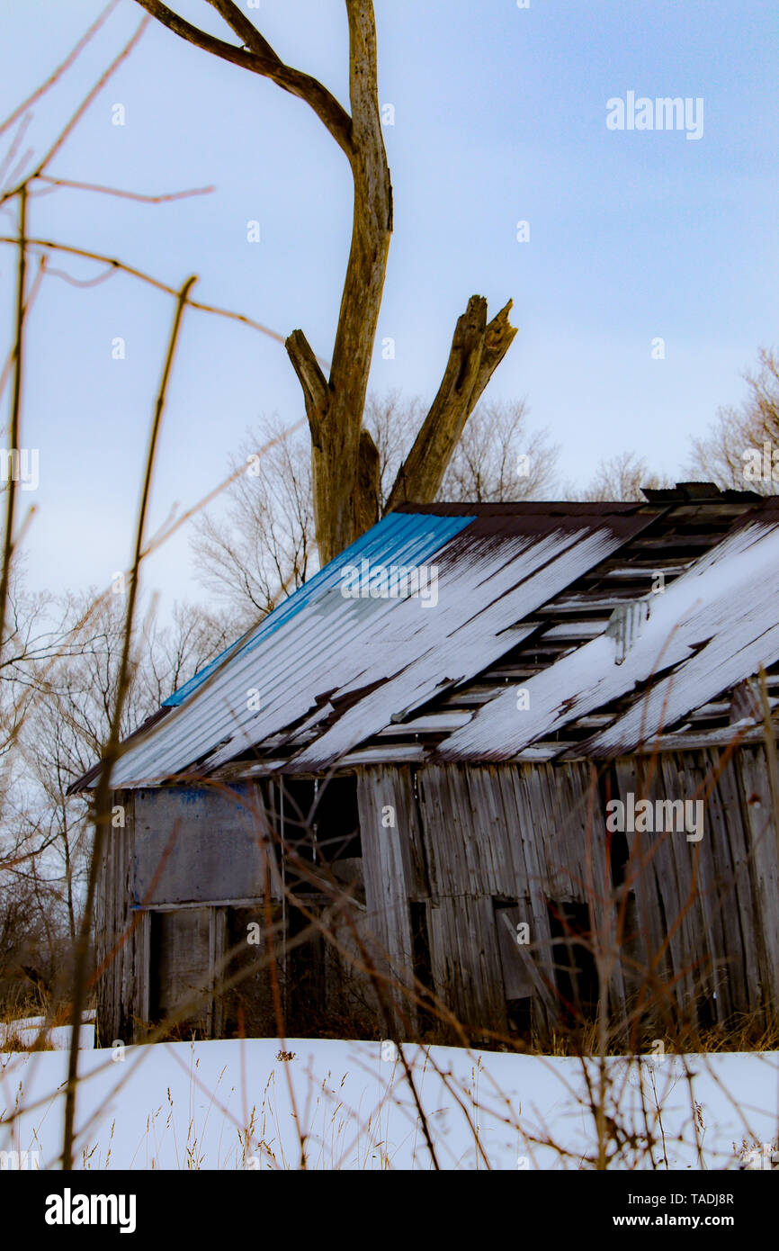 Rustic building, rural Ontario Stock Photo - Alamy