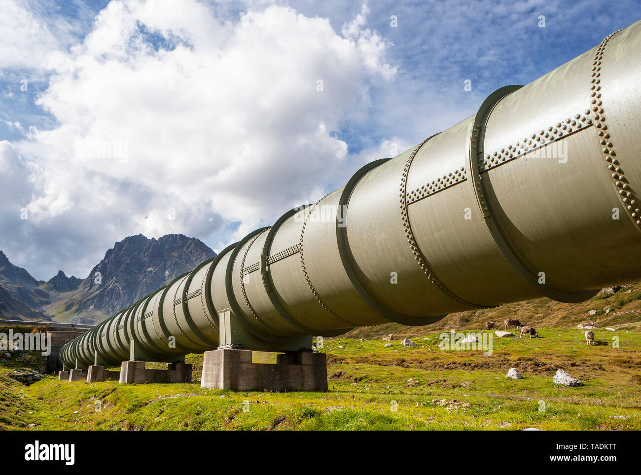 Water pipeline hires stock photography and images Alamy