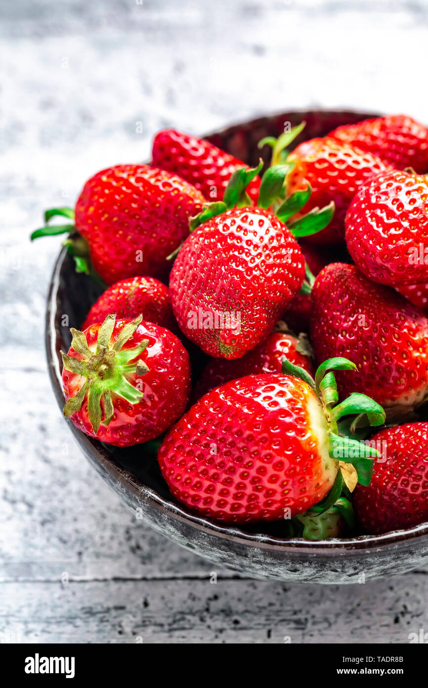 Large bowl strawberries hi-res stock photography and images - Alamy