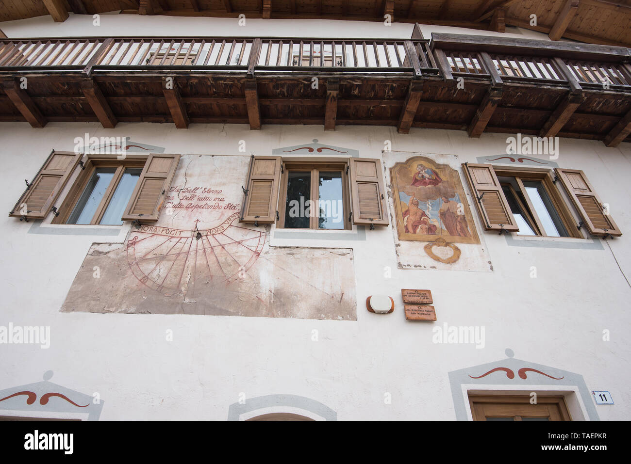 Cavalese cable car disaster hi-res stock photography and images - Alamy