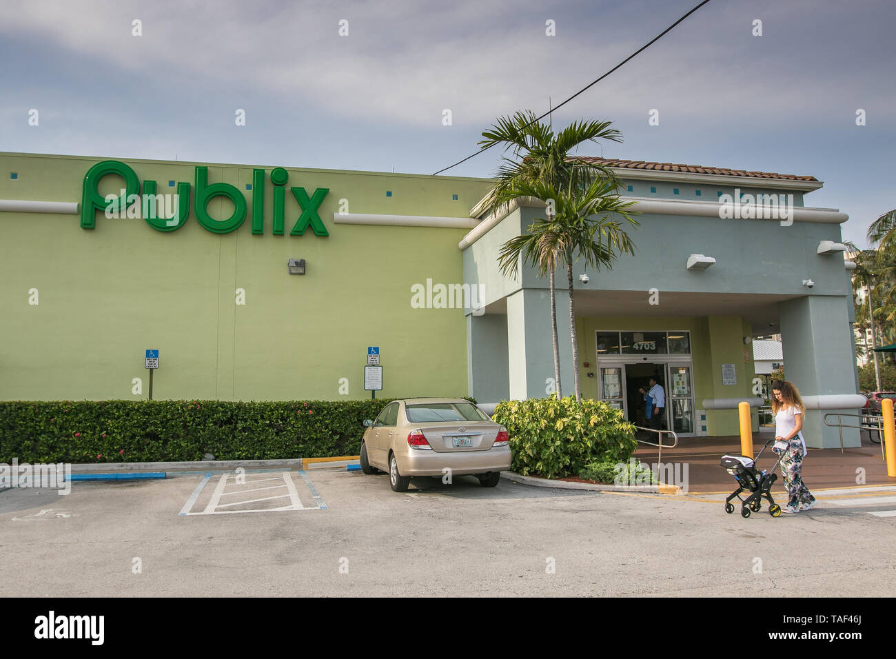Fort Lauderdale, FL, 5/15/2019: View of a Publix supermarket. Stock Photo