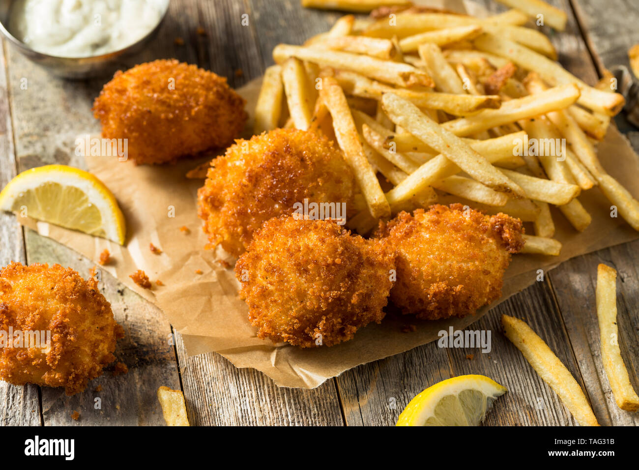 Homemade Deep Fried Scallops with French Fries Stock Photo Alamy