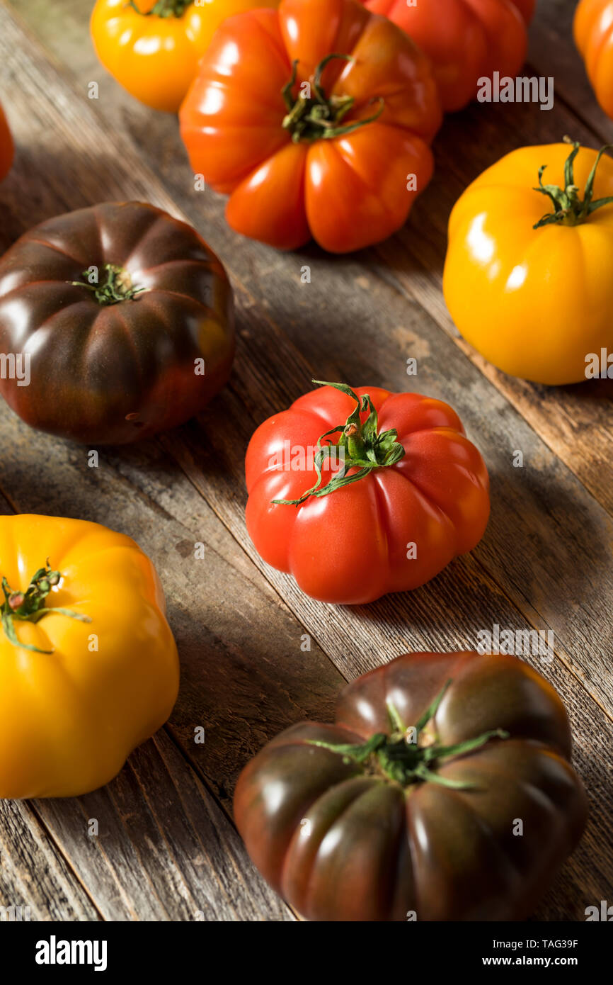Healthy Organic Heirloom Tomatoes Ready to Eat Stock Photo Alamy