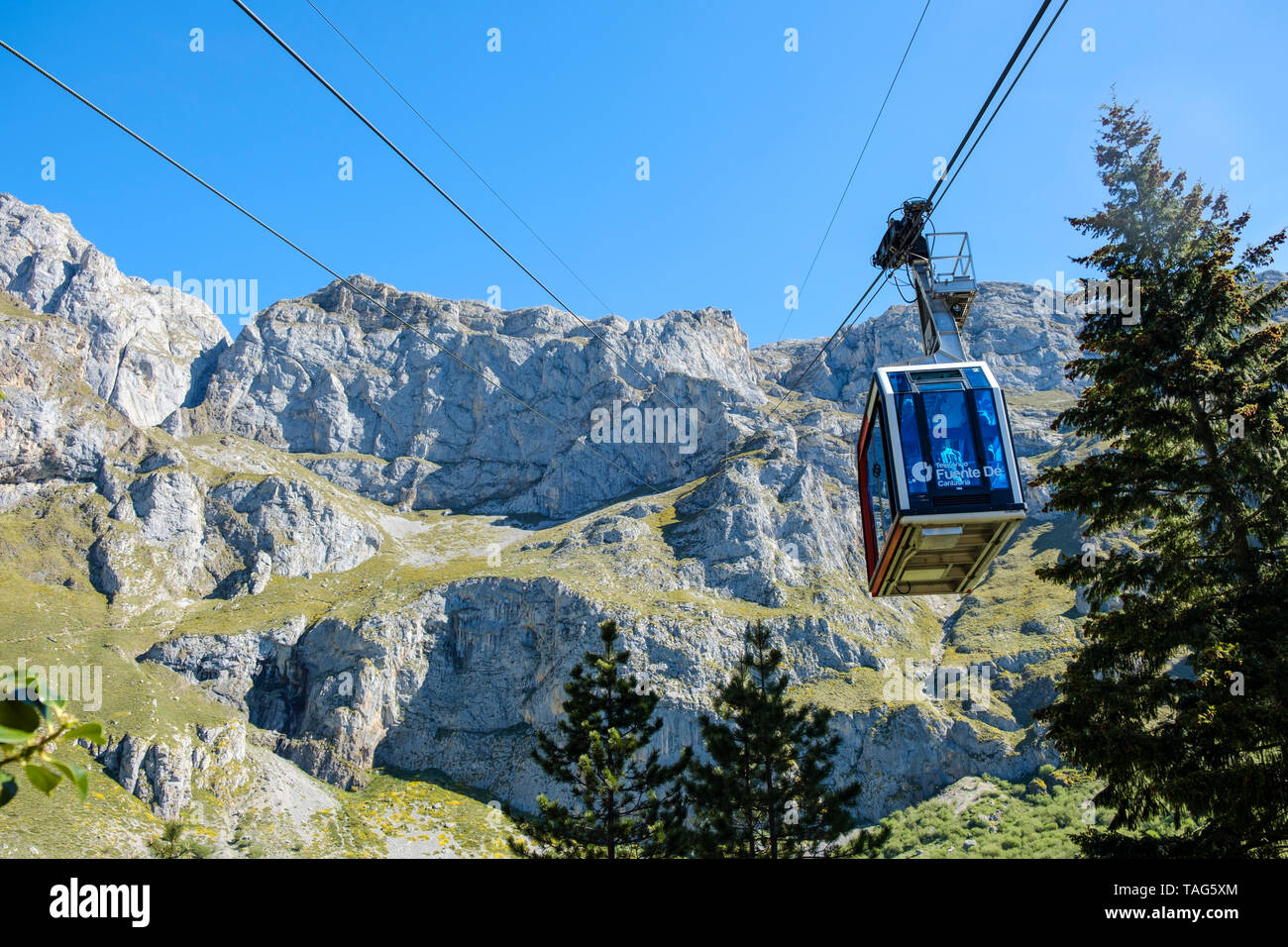 Fuente D Cable Car Or Telef rico De Fuente D Is An Impressive Aerial 