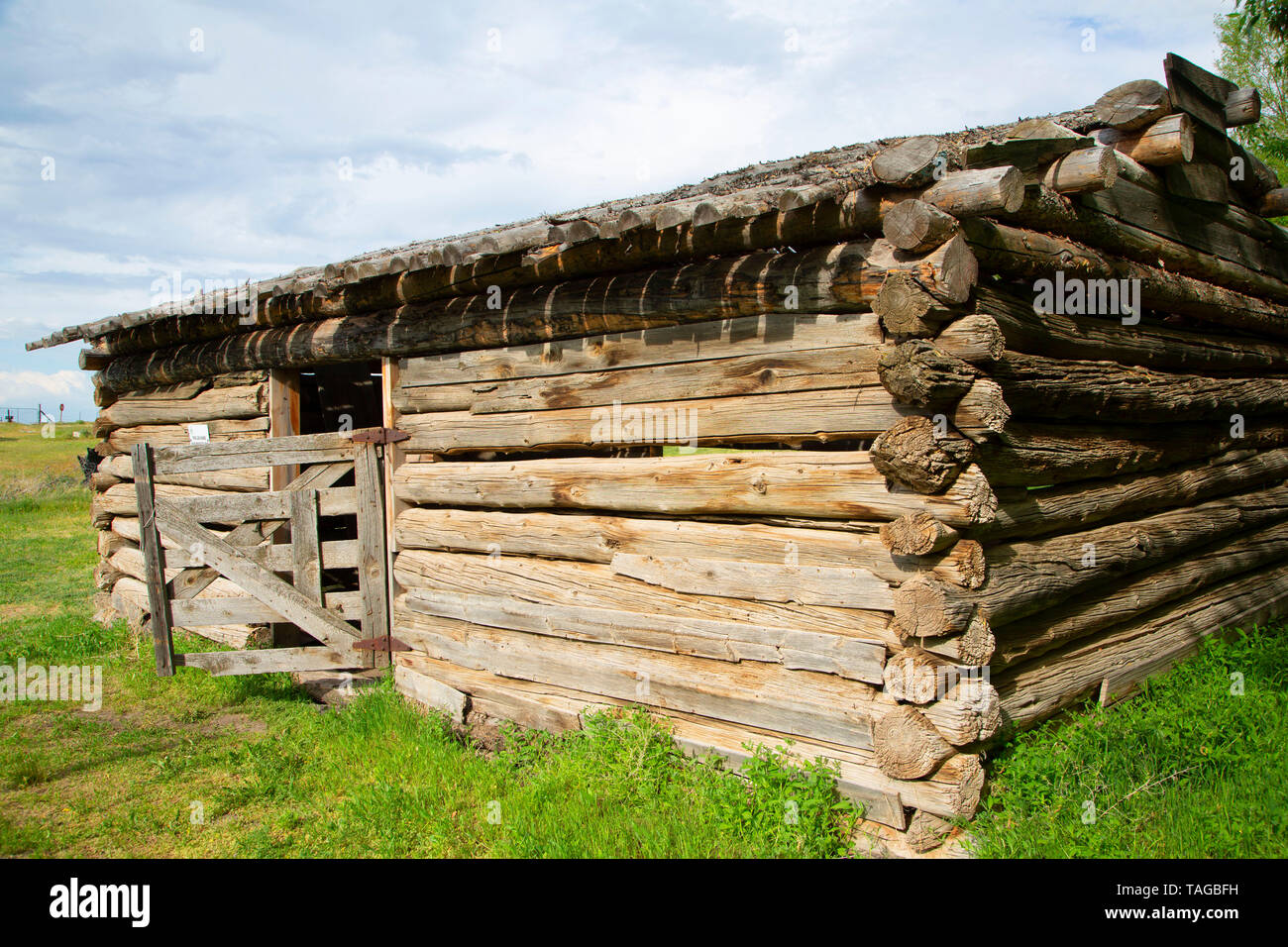 Log building, Rock Creek Station and Stricker Homesite, Oregon Trail National Historic Trail, Idaho Stock Photo