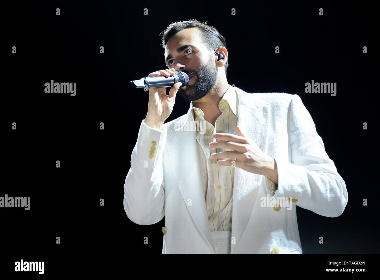 Verona, Italy. 24nd May, 2019. Italian famous singer-songwriter Marco Mengoni performs live with his Atlantico Tour 2019 in Arena of Verona, Italy. Stock Photo