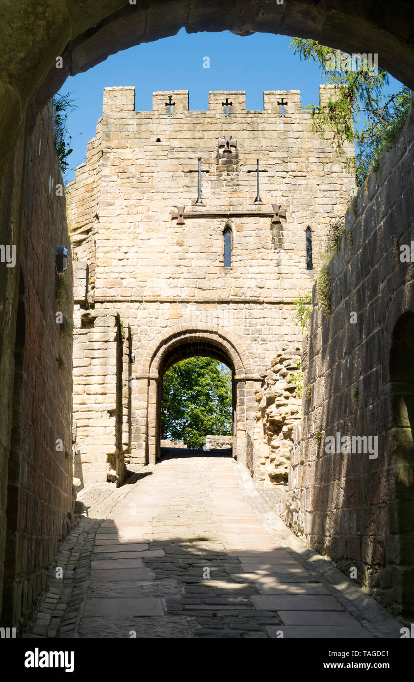 The 12th century gatehouse of Prudhoe castle, Northumberland, England, UK Stock Photo