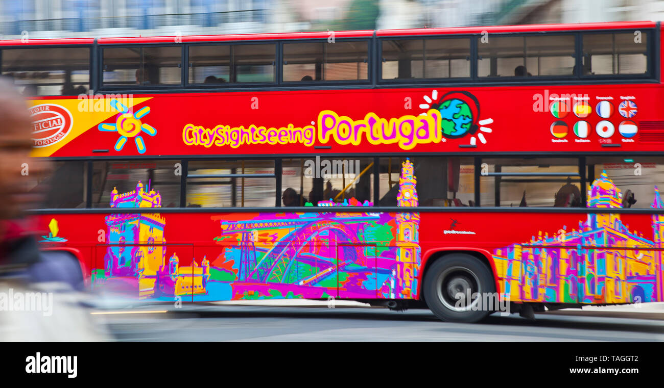 Autobús turístico. Ciudad de Lisboa, Portugal, Península Ibérica