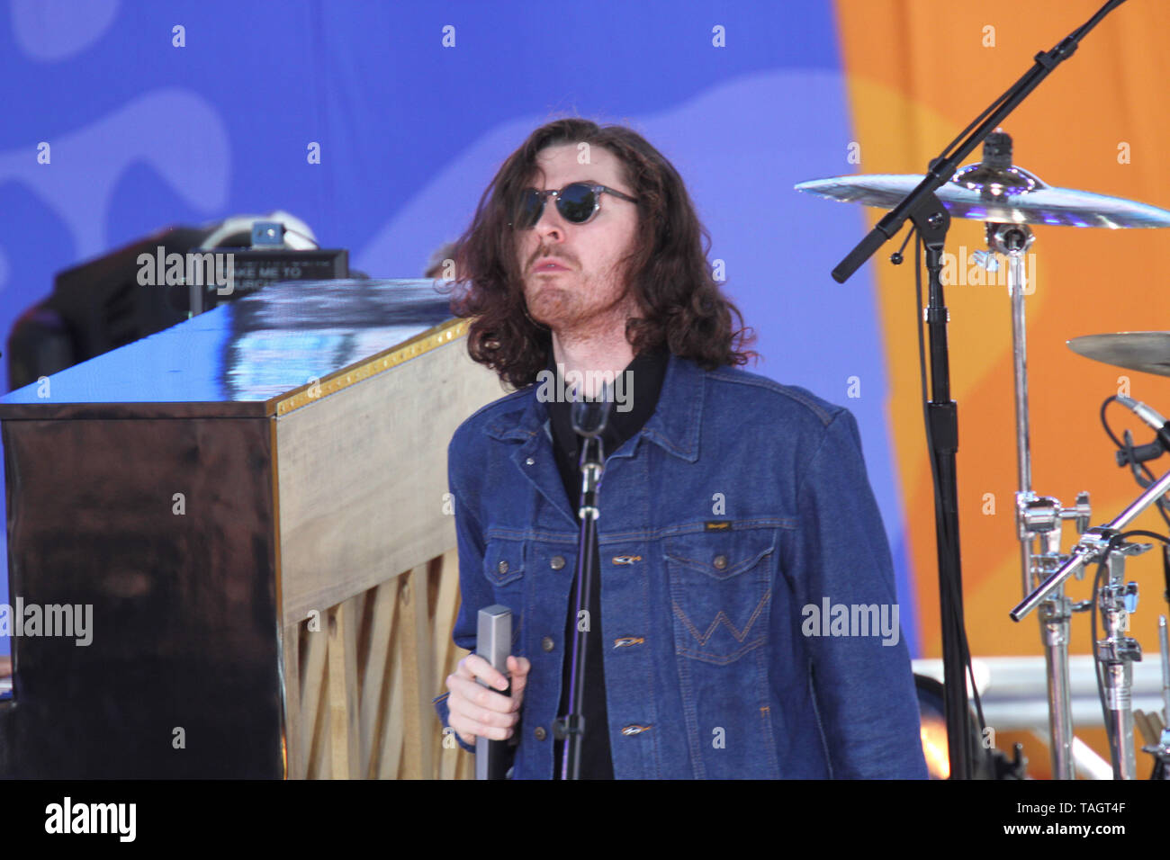 May 24, 2019 - New York, New York, U.S. - Hozier performs for The Good ...